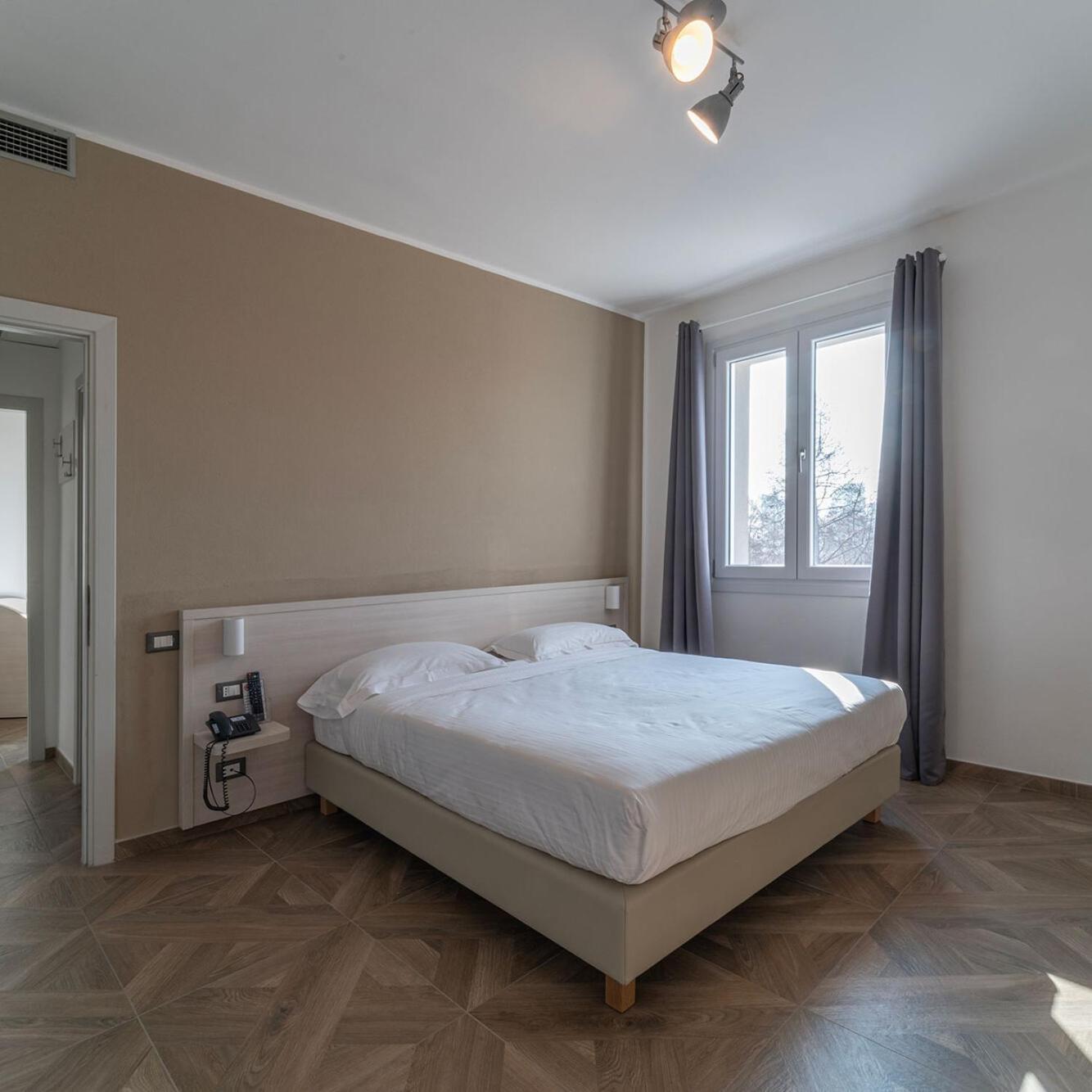 Hotel Donatello Modena Dış mekan fotoğraf