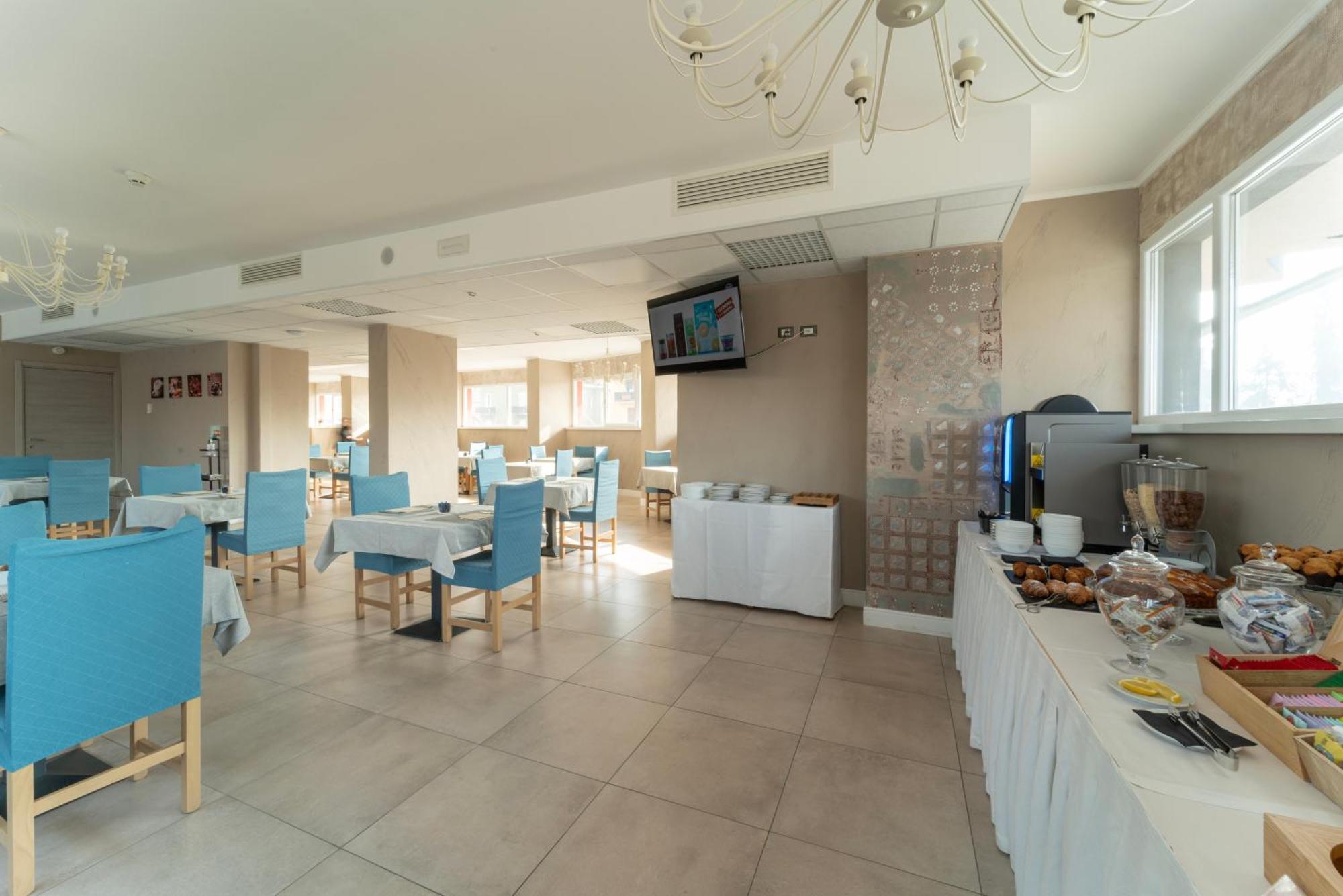 Hotel Donatello Modena Dış mekan fotoğraf